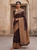 Brown color option