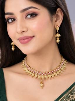 OOMPH - Matte Gold Ruby Red Stones Traditional Jewellery Set