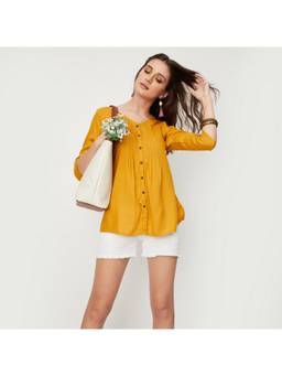 max - Yellow Women Solid V-Neck Elegant Relaxed Daily Wear Top