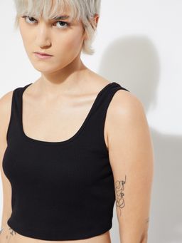max - Black Women Solid Scoop Neck Modern Casual Relaxed Top
