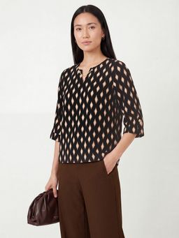 max - Black Women Printed Round Neck Relaxed Premium Elegant Relaxed Top