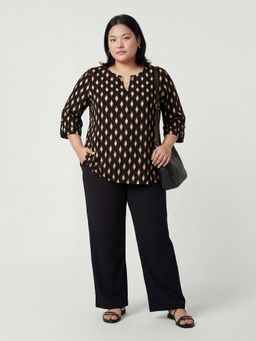 max - Black Women Printed Round Neck Classic Comfort Chic Top