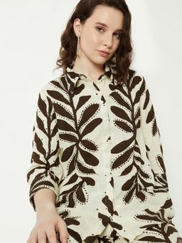 max - Off Women White Printed Collar Neck Contemporary Chic Stylish Everyday Top
