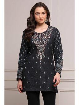 Biba - Women Black Cotton Blend Yarndyed Straight Kurti