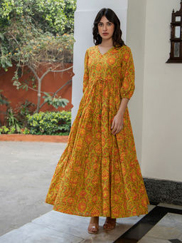 Janasya - Women Green Cotton Printed Tiered Dress
