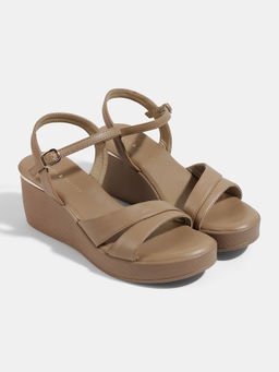 Lemon & Pepper - Beige Wedge Heel Sandals