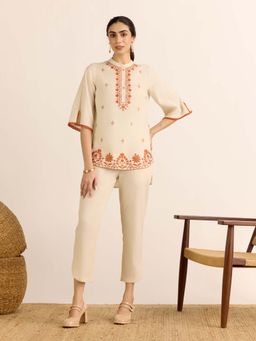 Aarke Ritu Kumar - Off White Embroidered Mandarin Neck Co-ord Sets