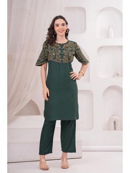 Gahan - Womens Embroidered Green Cotton Kurta & Pant