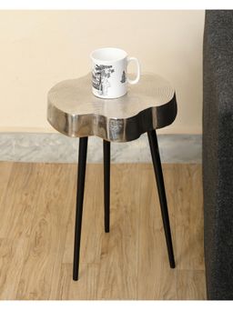 De Maison Decor - Sawed Log Table Silver