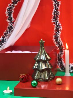 WEAVING HOMES - Green Star Christmas Tree In A Gift Box Ceramic Christmas Decorative Items