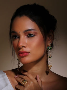 Dugran By Dugristyle - Kundan and Pearls Green and Cream Adjustable Ring