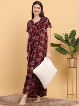 Sweet Dreams - Women Maroon Printed Round Neck Nightdress