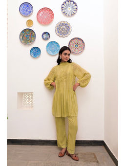 Taro India - Yellow Cotton Lurex Pistavi Kurta With Pant Co-ords