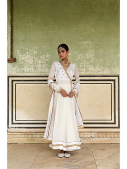 Taro India - White Masakkli Anarkali Kurta and Churidar with Dupatta