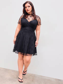 Cider - Curve & Plus Black Floral Lettuce Trim Ruffle Dress