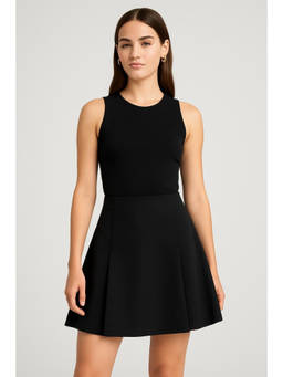 Cider - Solid Mid Waist Pleated Mini Skirt