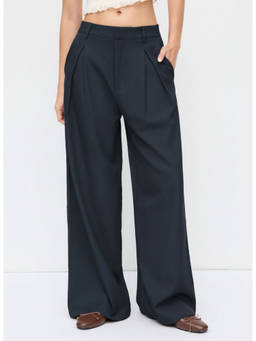 Cider - Mid Rise Straight Leg Pleated Trouser
