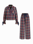 Navy Blue color option, Currently selected