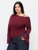 Burgundy color option, Currently selected