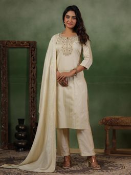 SPAN - White Straight Solid Kurta with Pant & Dupatta