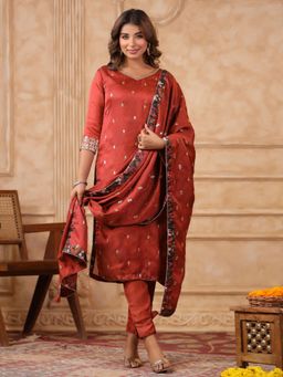 SPAN - Red Straight Printed Kurta with Pant & Dupatta
