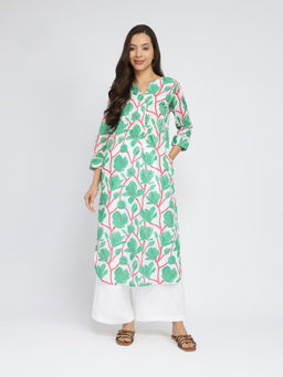Pink Fort - Cotton Green and Red Floral Pleated Kurta