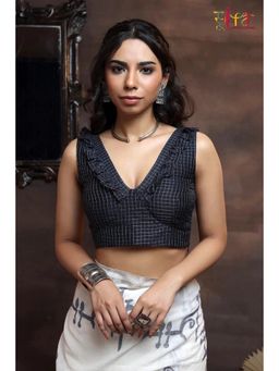 Sutra Art of Clothing - Shringarik-Black Stitched Blouse