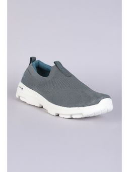 Reebok - WALK EXPLORE DALEY - Men Grey Walking Shoes