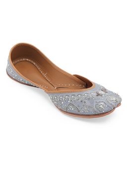 NR by Nidhi Rathi - Grey Silver Handcrafted Leather Ethnic Juttis