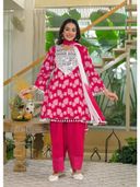 Pink color option, Currently selected