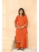 Orange color option, Currently selected
