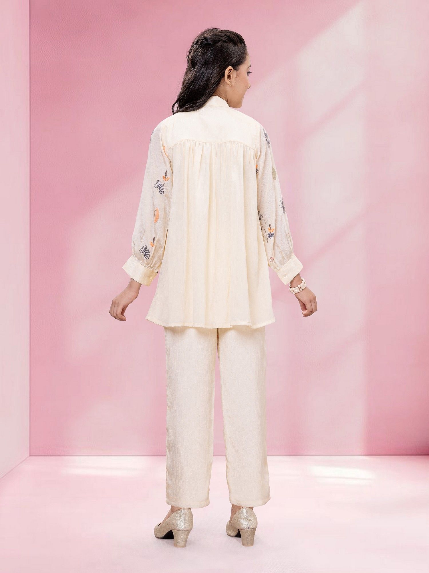 Cream Woven Rayon Thread Embriodery Co-ord Set