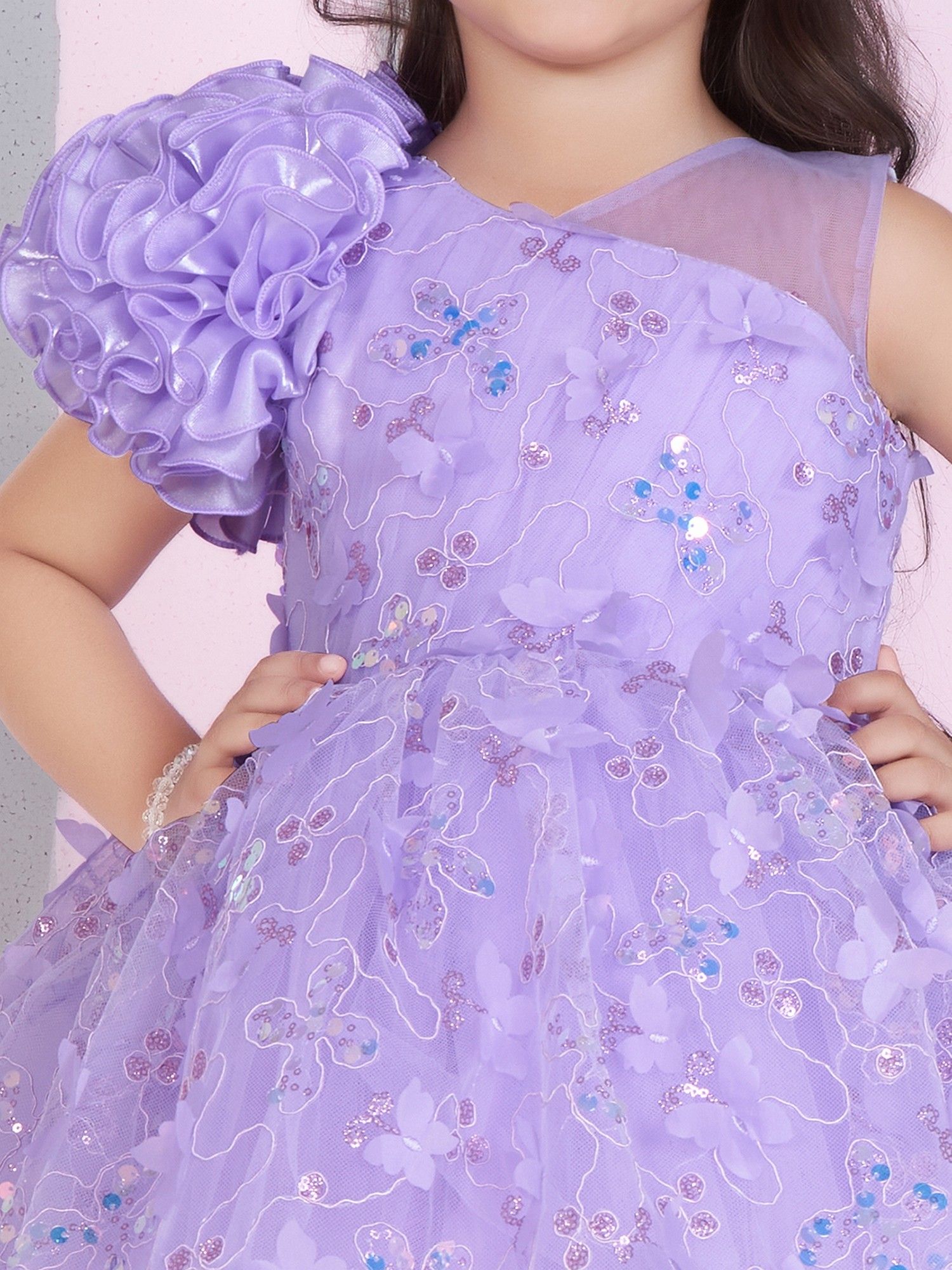 Lavender Net Woven One shoulder Puff Sleeves 3d Applique Dress