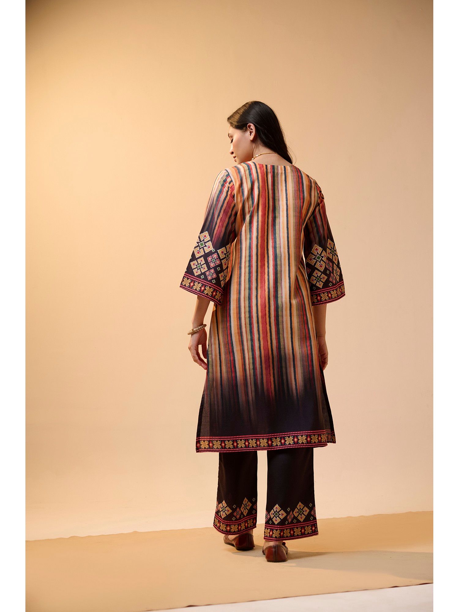 Jhilmil Patola Kurta with Pant