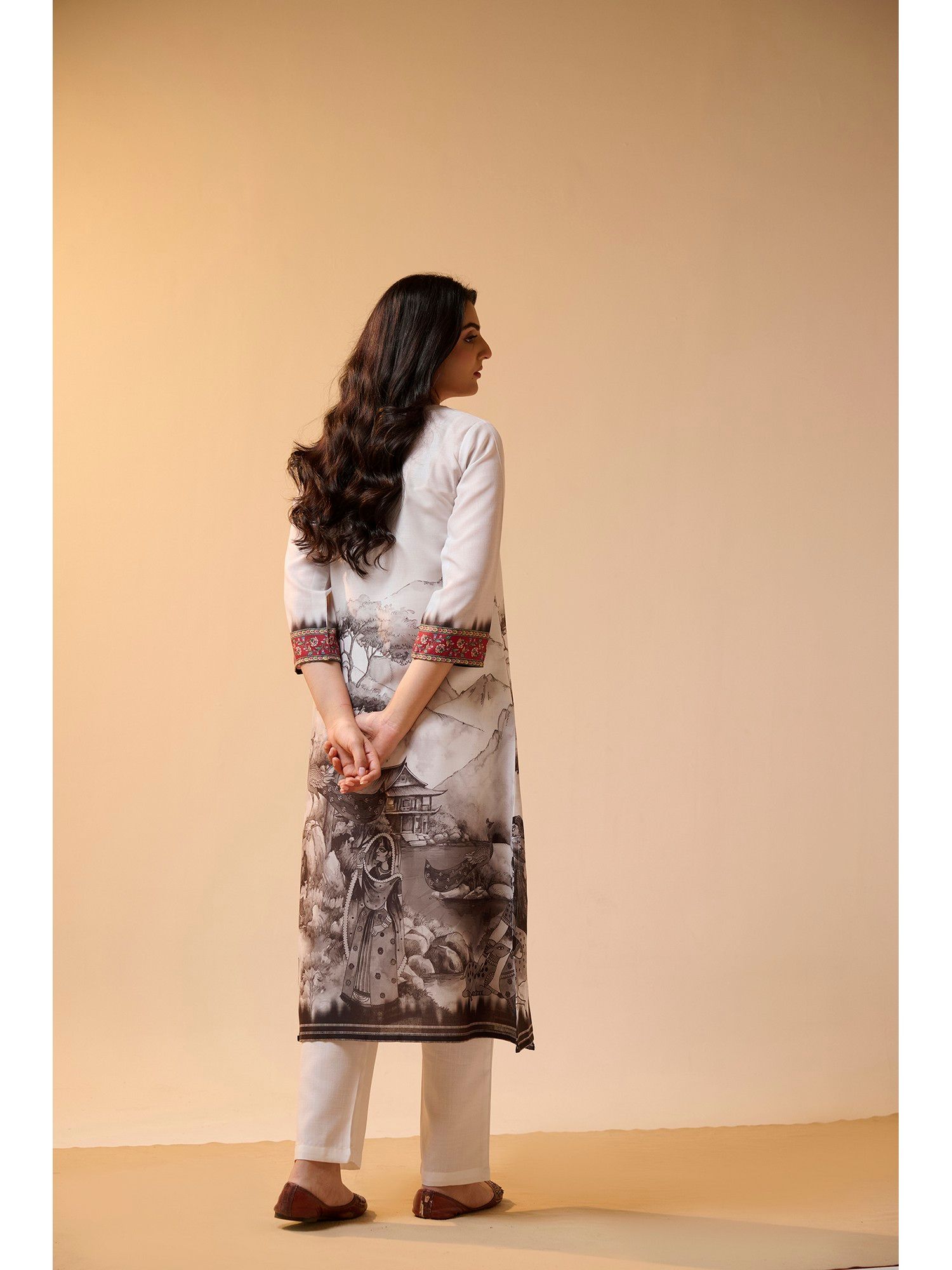 Pahadi Pehlu Kurta with Pant