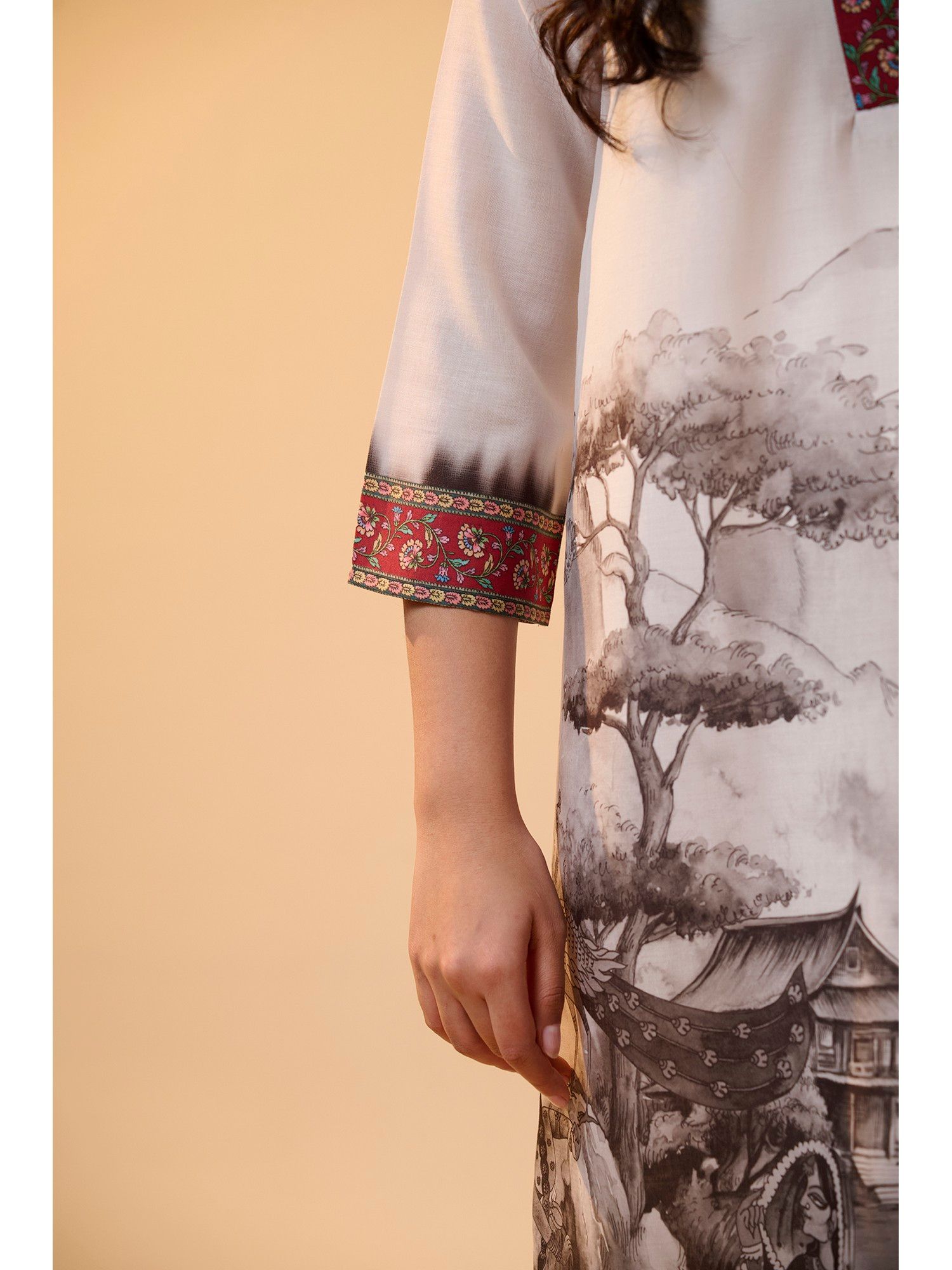 Pahadi Pehlu Kurta with Pant