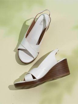 Inc.5 - Womens White Party Wear Solid Round Toe Wedges