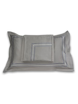 Veda Homes - Buttoned Grey Bedsheet (Set of 3)