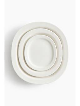 H&M - White 3-Piece Porcelain Serving Plate Set