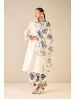 Shivani Bhargava - Floral Ivory Kurta with Pant and Dupatta (Set of 3)