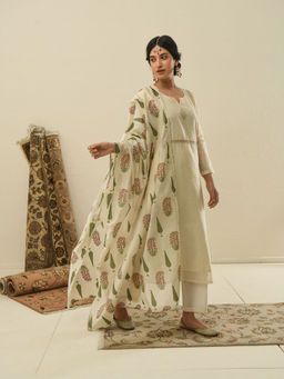 Karaj Jaipur - Straight Fit Chanderi Kurta Set with Sequence Zari Work (Set of 3)