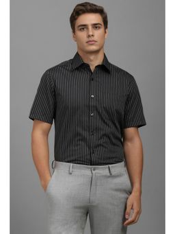 Louis Philippe - Men Black Classic Fit Stripes Half Sleeves Formal Shirt