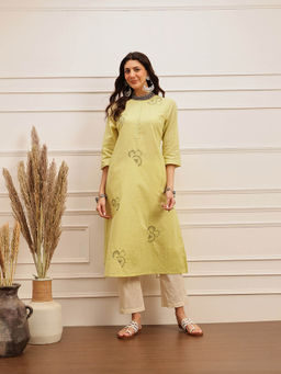 Barara Ethnic - Green Embroidered Kurta