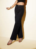 Black color option, Currently selected