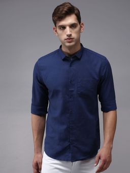 SHOWOFF - Men Navy Blue Collar Neck Solid Classic Fit Shirt