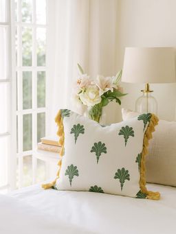 THROW PILLOW - Tropical Escape Palm Tree Print with Green Tassels Cushion Cover (16x16 inches)