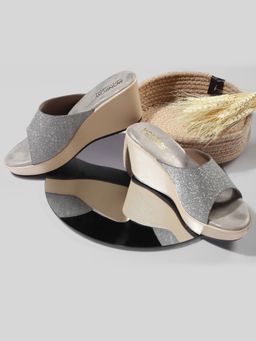 Monrow - Glitter Zara Silver Wedges