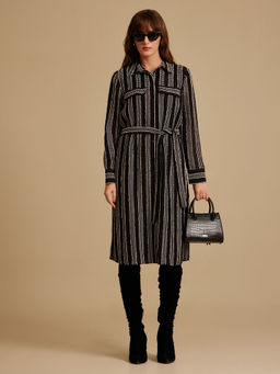 Kazo - Lia Textured Midi Dress with Belt