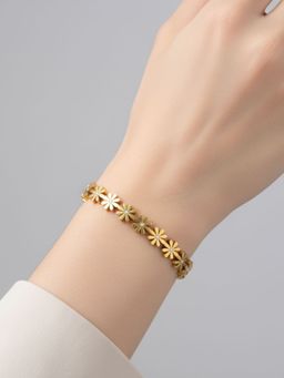 RACHIVA - 18K Gold Plated Daisy Floral Bangle Kada For Women