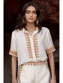 dash and dot - White Embroidered Half Sleeve Shirt
